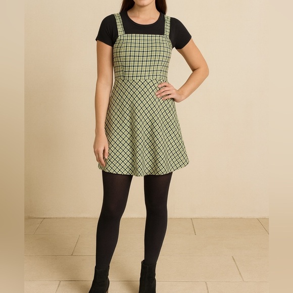 ModCloth Princess Highway Plaid Sleeveless Green Black Skater Dress Sz 8  Medium
